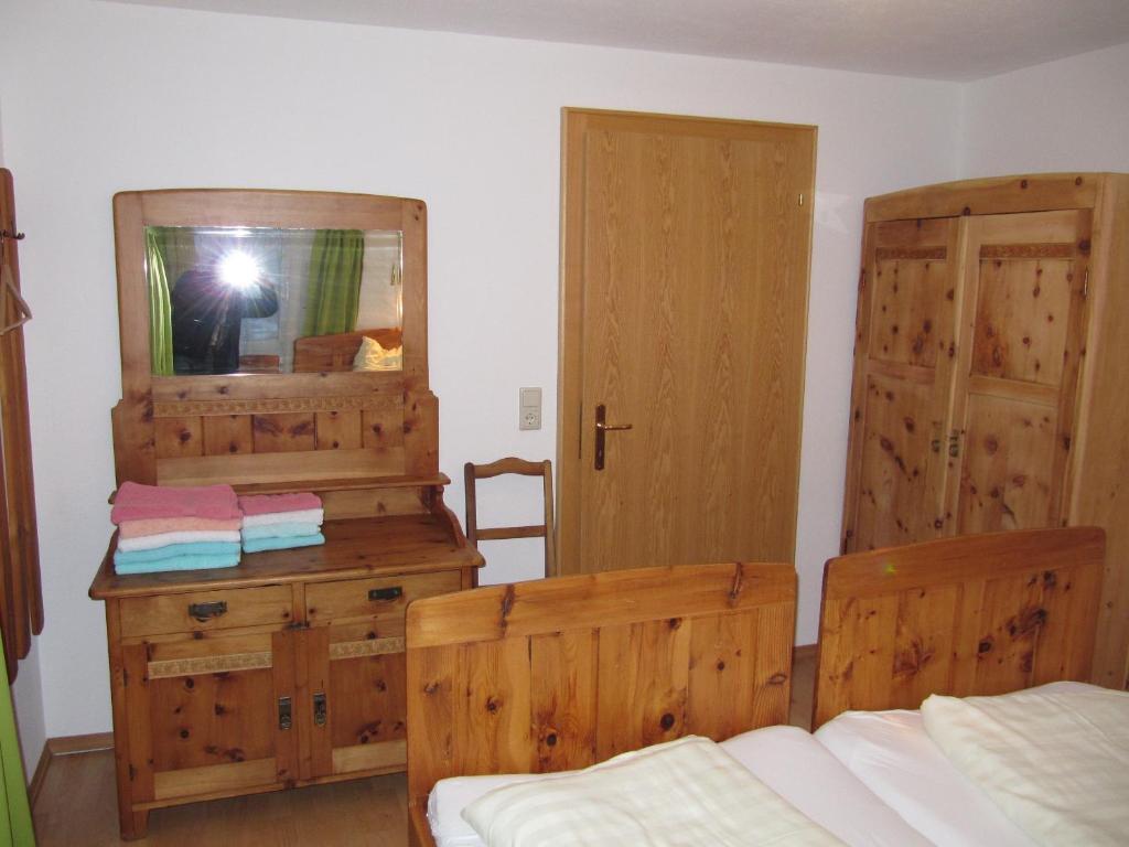 Pepis Ferienwohnungen Inklusive Sommercard Jerzens Quarto foto